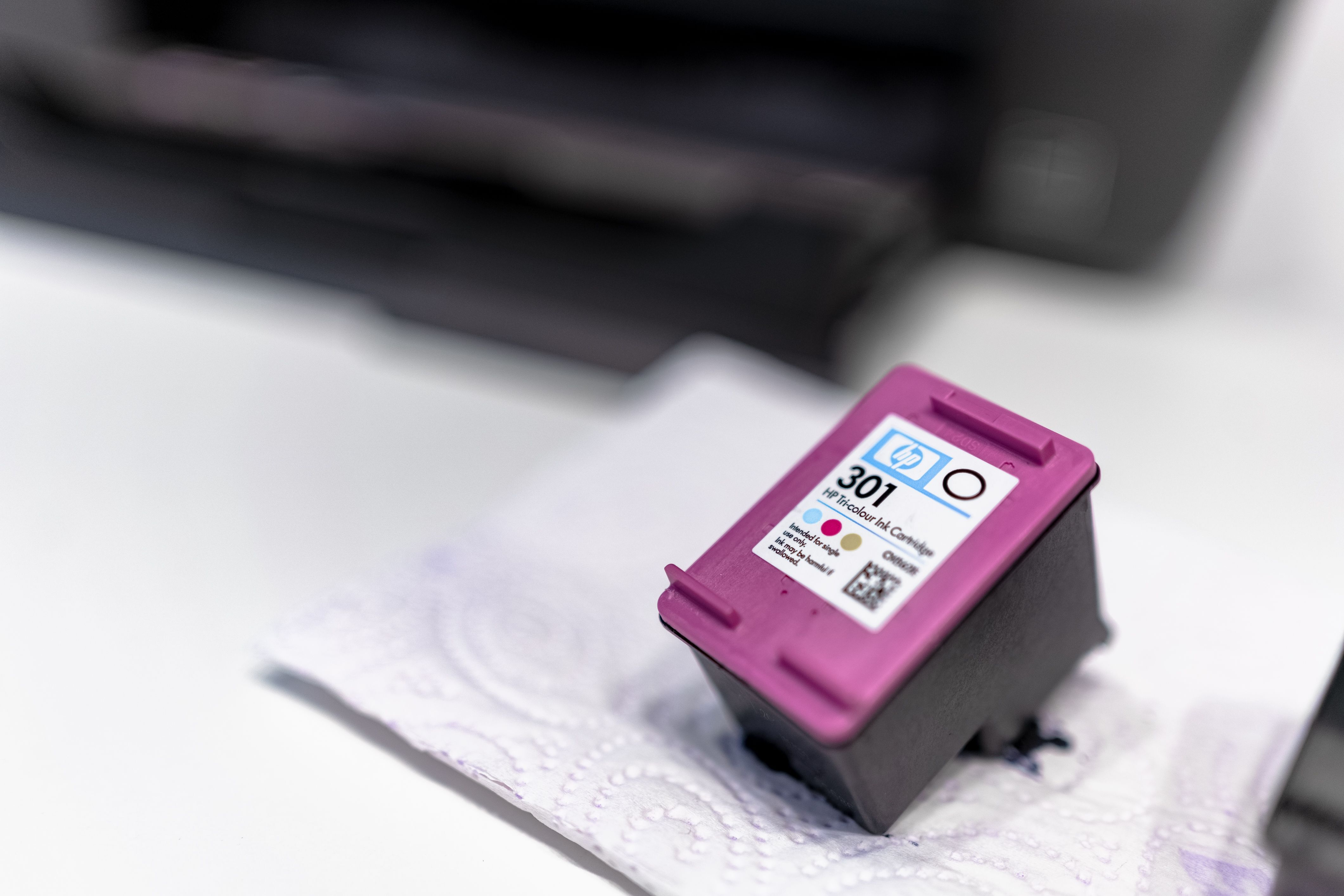 Close-up of an ink cartridge label showing a cartridge reference Ink cartridge number on printer cartridge